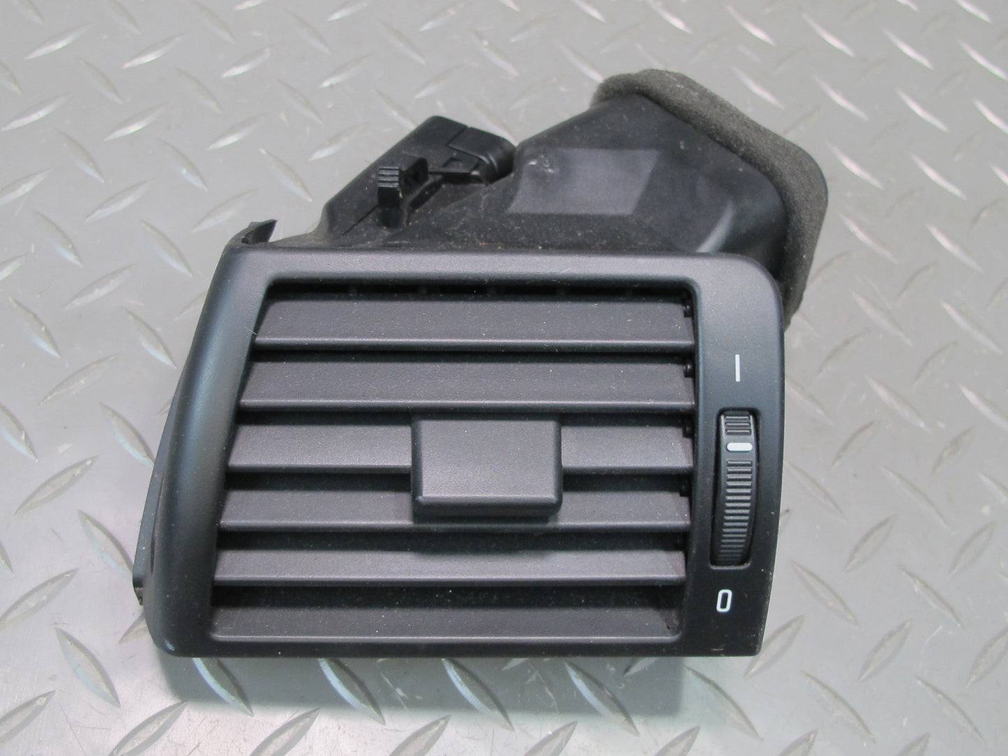 01-06 BMW E46 330ci Set of 3 Dash Front Left Center Right Air Vent Grille OEM