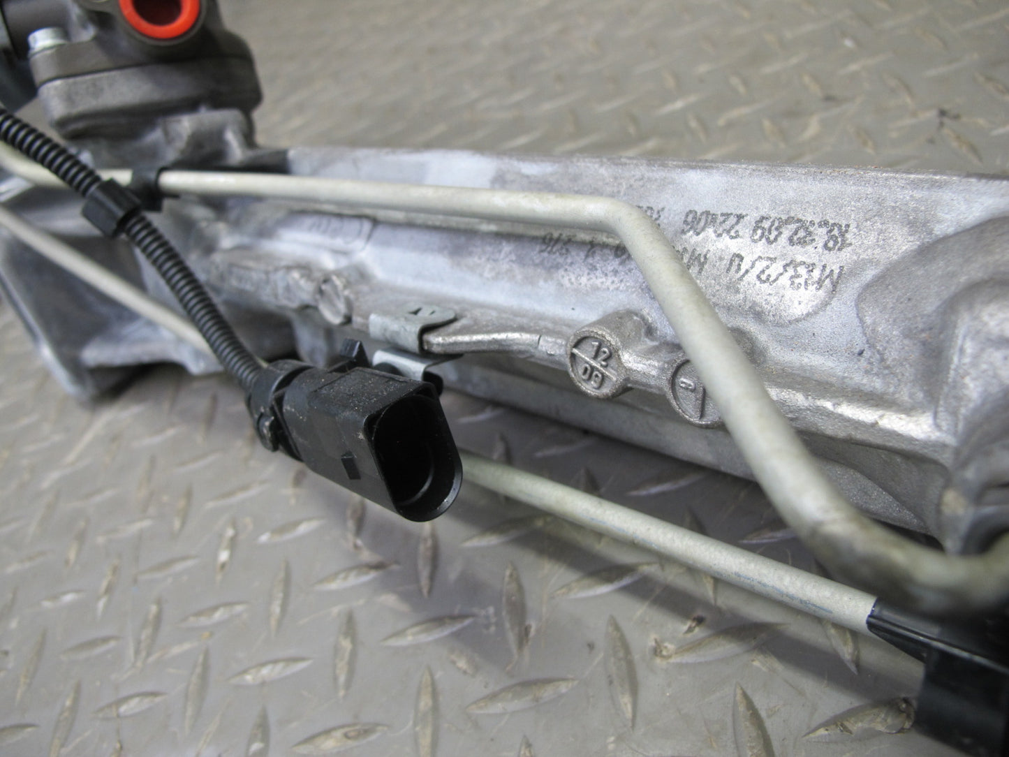 08-12 Audi 8T A5 S5 AWD Power Steering Rack & Pinion 8T1422066B 101K Miles OEM