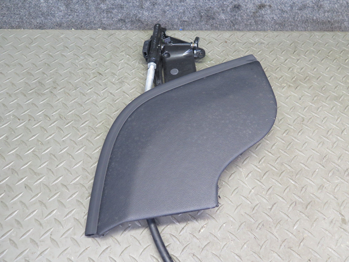 03-06 Mercedes R230 Sl-class Convertible TOP Roof Rear Flap Motor Assembly OEM