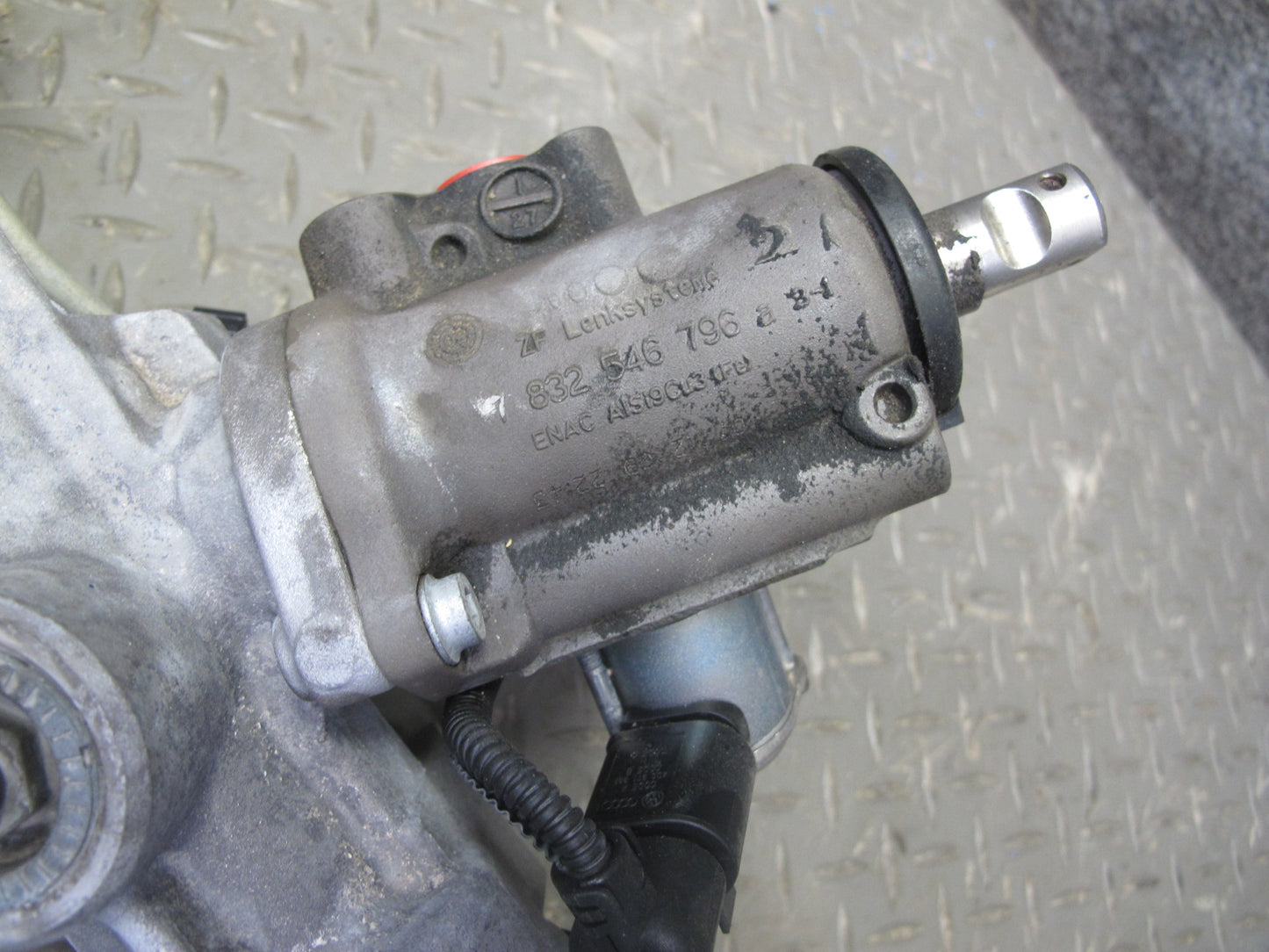 08-12 Audi 8T A5 S5 AWD Power Steering Rack & Pinion 8T1422066B 101K Miles OEM