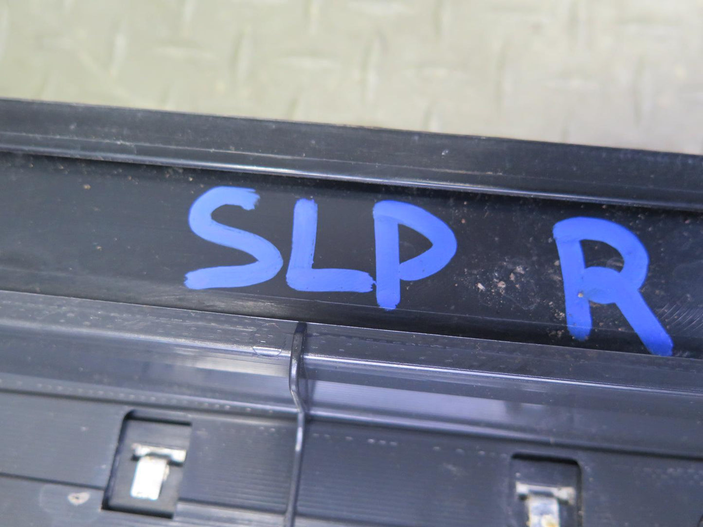 03-12 Mercedes R230 SL Set of 2 Left & Right Door Step Sill Plate Trim Panel OEM