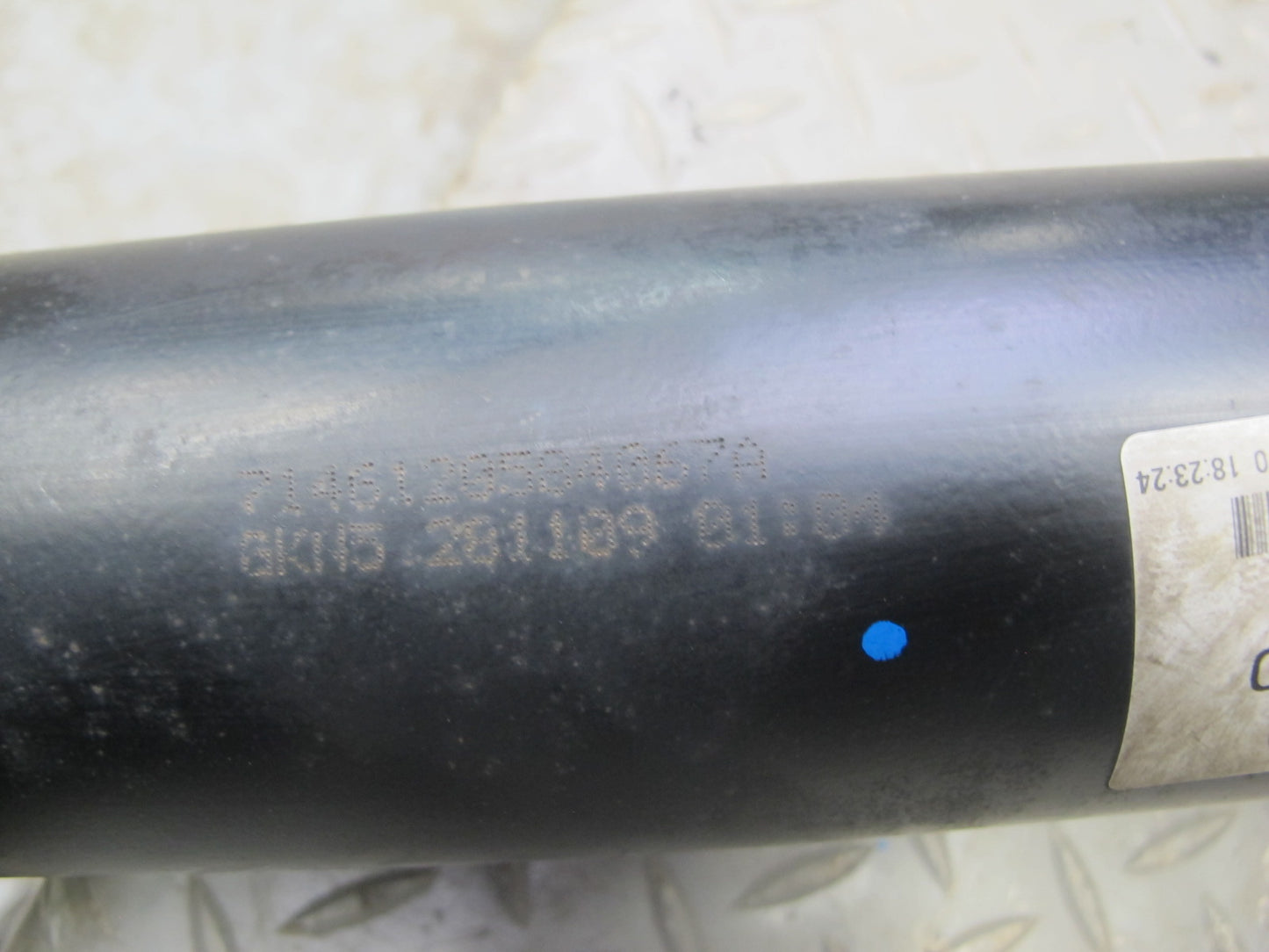 08-16 Audi 8T A5 S5 AWD A/T Rear Driveshaft Drive Shaft 8T0521101D 101K Mile OEM