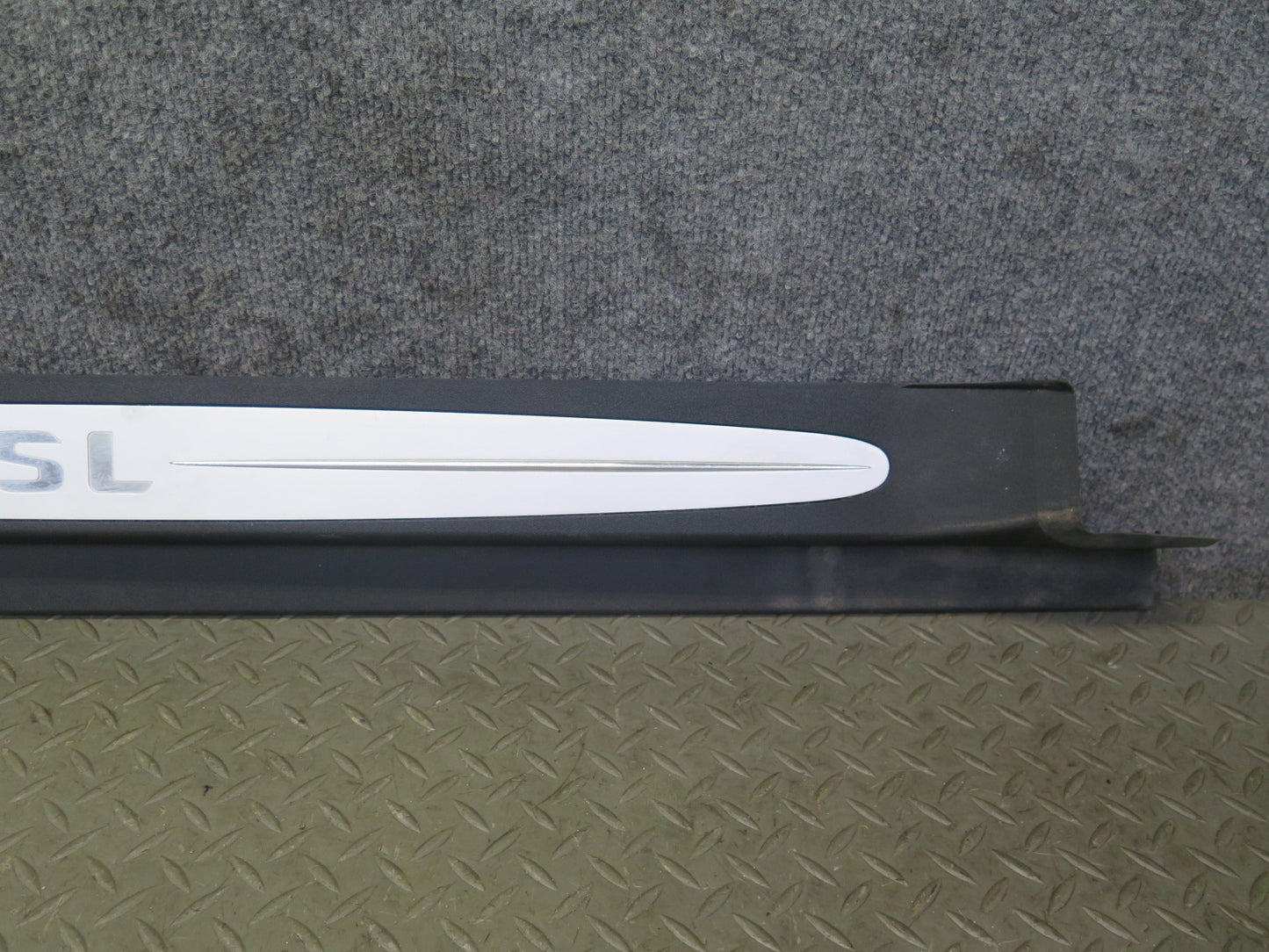 03-12 Mercedes R230 SL Set of 2 Left & Right Door Step Sill Plate Trim Panel OEM