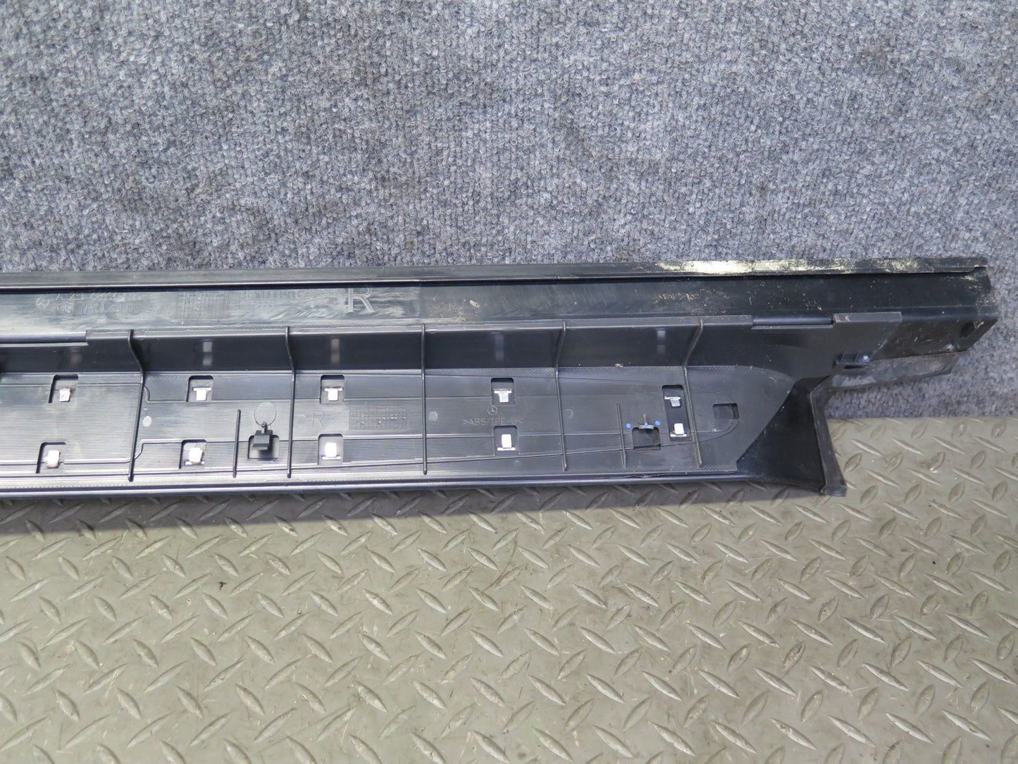 03-12 Mercedes R230 SL Set of 2 Left & Right Door Step Sill Plate Trim Panel OEM