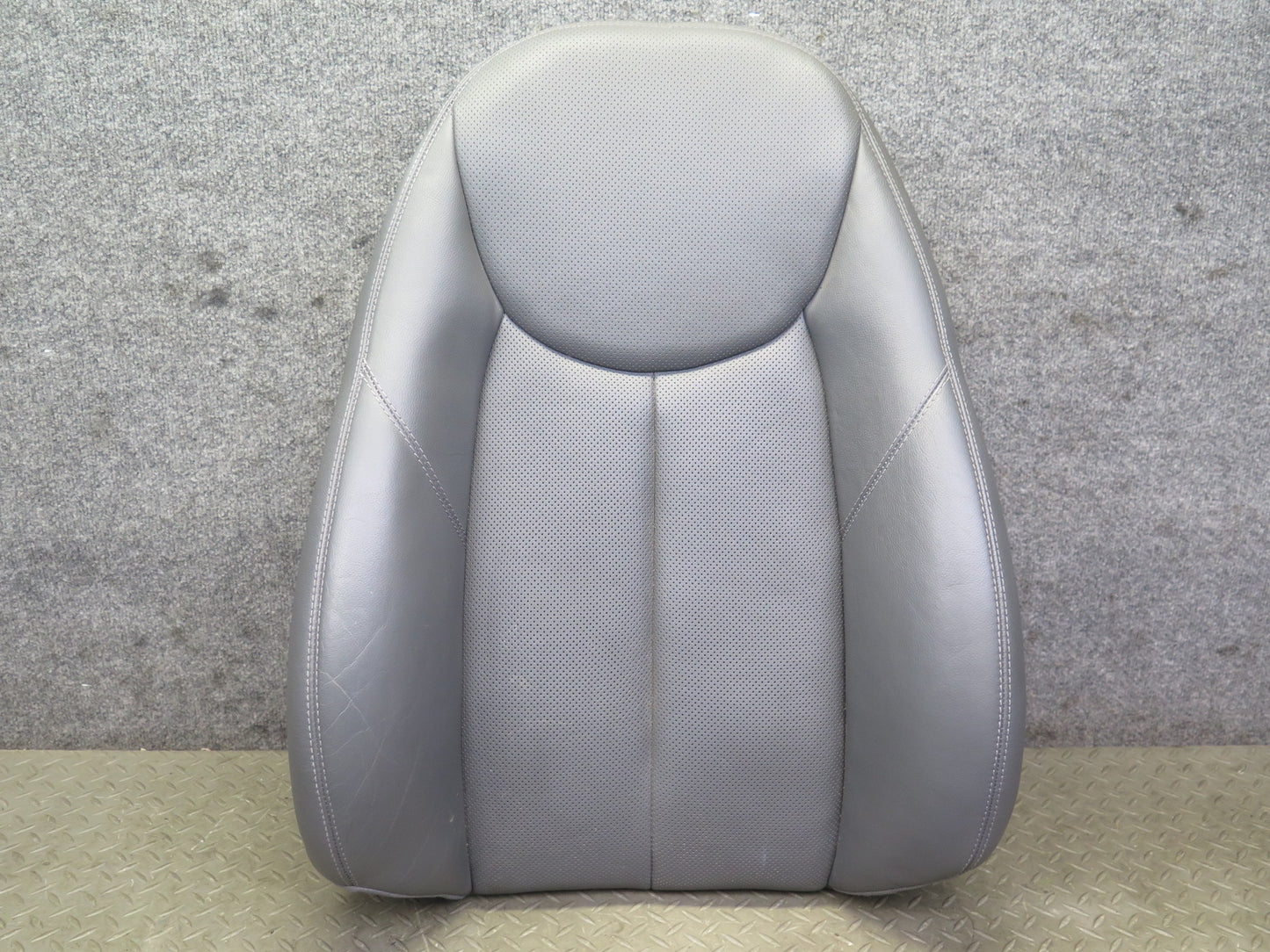 03-08 Mercedes R230 SL500 Front Right Seat Leather Upper Backrest Cushion OEM