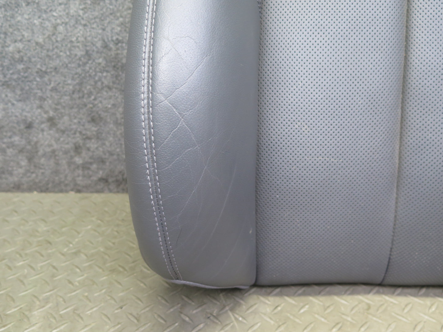 03-08 Mercedes R230 SL500 Front Right Seat Leather Upper Backrest Cushion OEM