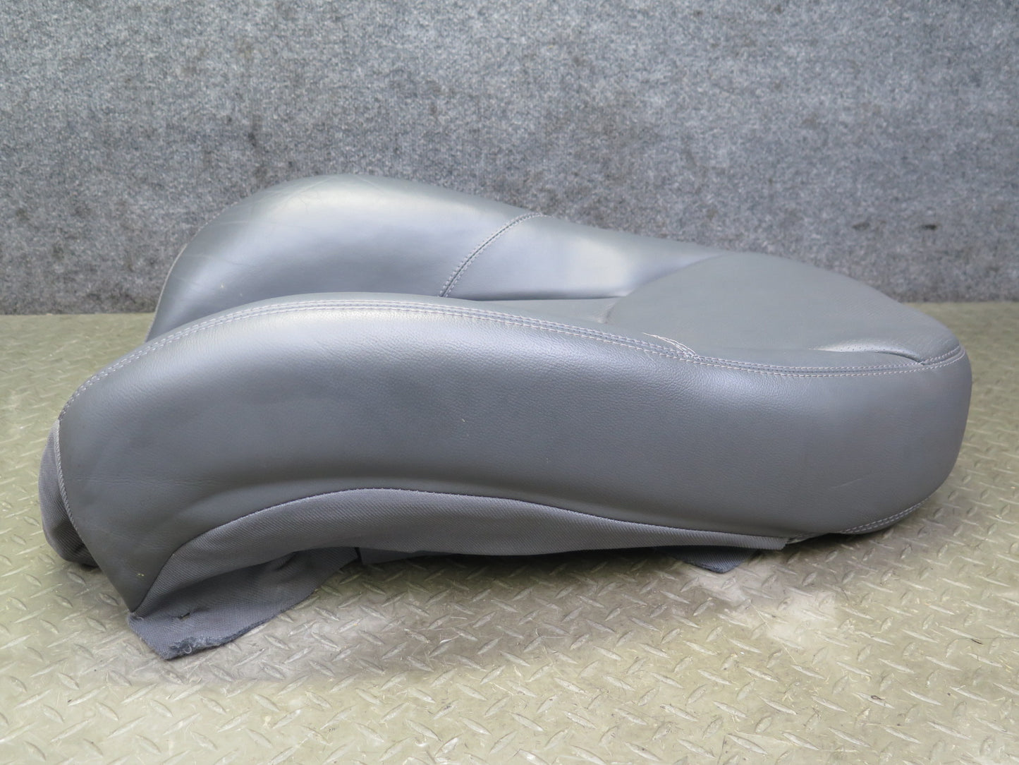 03-08 Mercedes R230 SL500 Front Right Seat Leather Upper Backrest Cushion OEM
