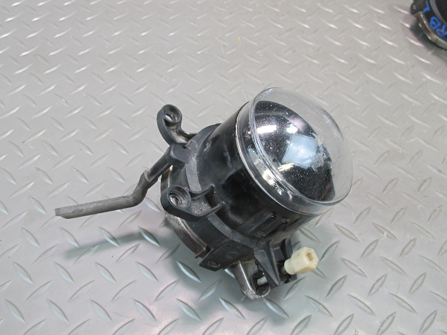 01-03 BMW E46 330ci Coupe Convertible Set of 2 Front Fog Light Lamp 77K Mile OEM