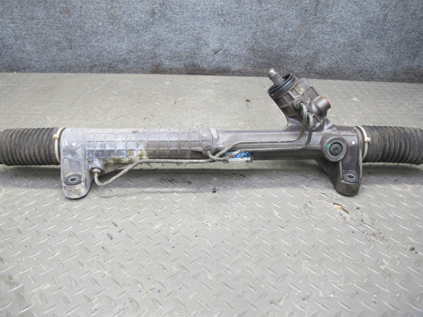 99-00 VW Eurovan T4 Power Steering Rack & Pinion 701422055M OEM