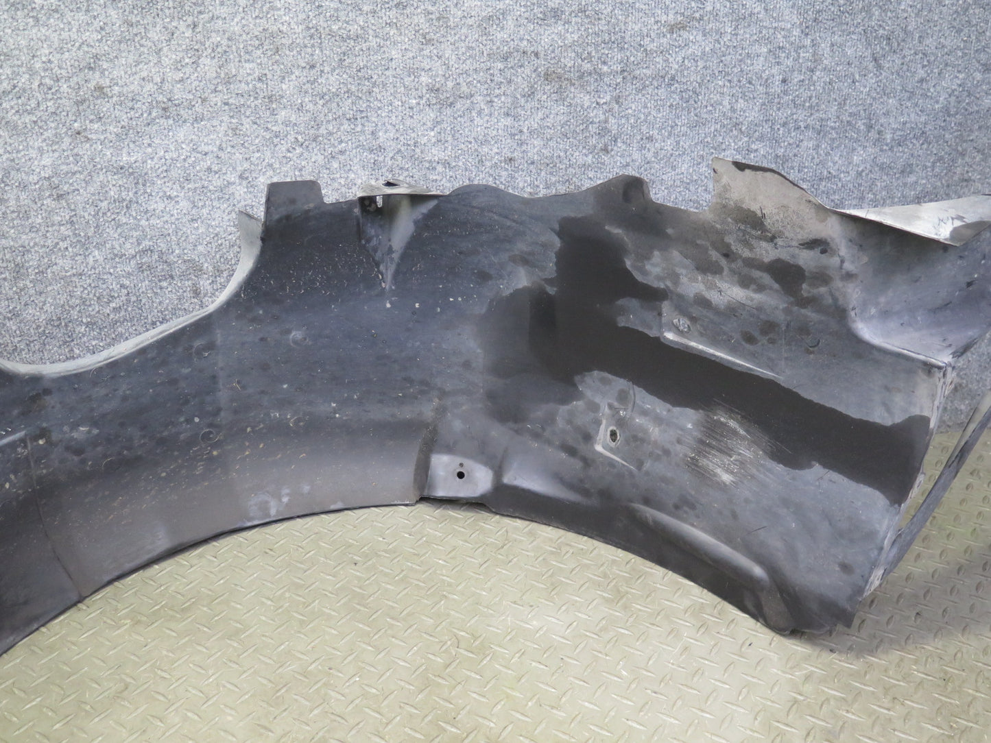 1997-2004 Porsche Boxster 986 Front Left Wheel Arch Fender Liner Splash Shield