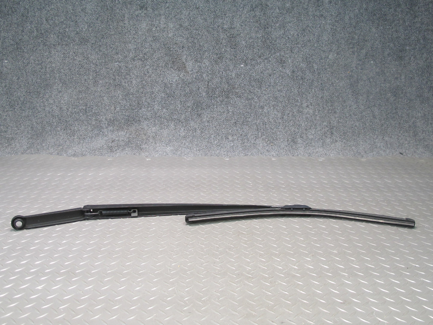 01-06 BMW E46 330ci Coupe Convertible Left & Right Windshield Wiper Arm Set OEM