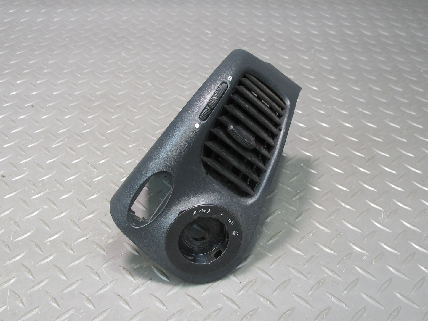 97-04 Porsche Boxster 986 Dash Front Left Center Right A/C Air Vent Grille Set