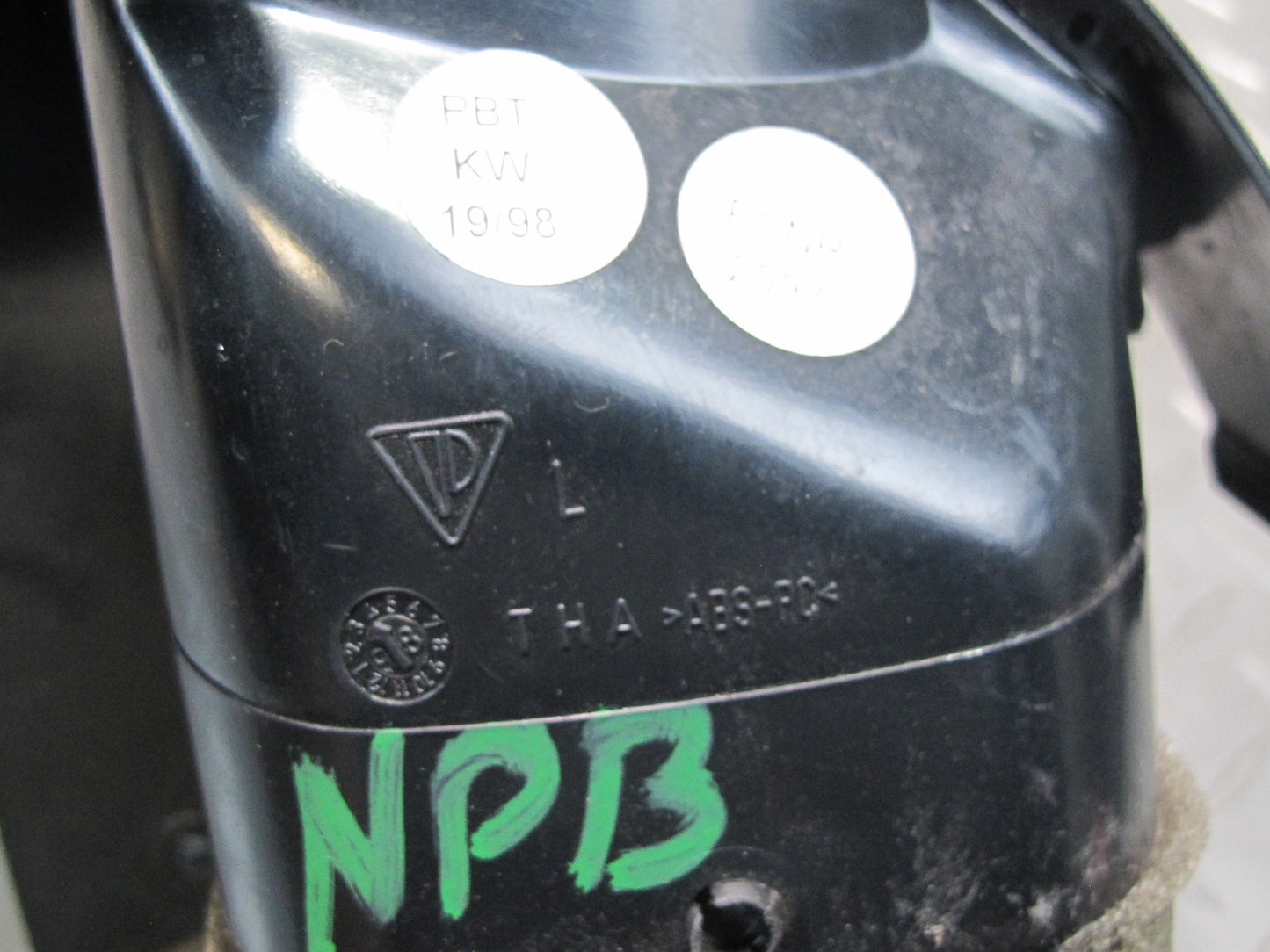 97-04 Porsche Boxster 986 Dash Front Left Center Right A/C Air Vent Grille Set