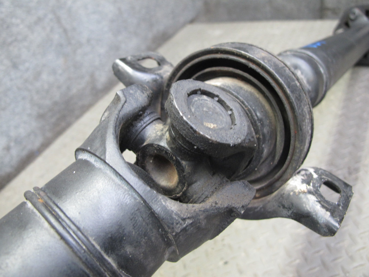 98-00 Lexus UCF20L LS400 RWD A/T Automatic Rear Drive Shaft Driveshaft 102K OEM