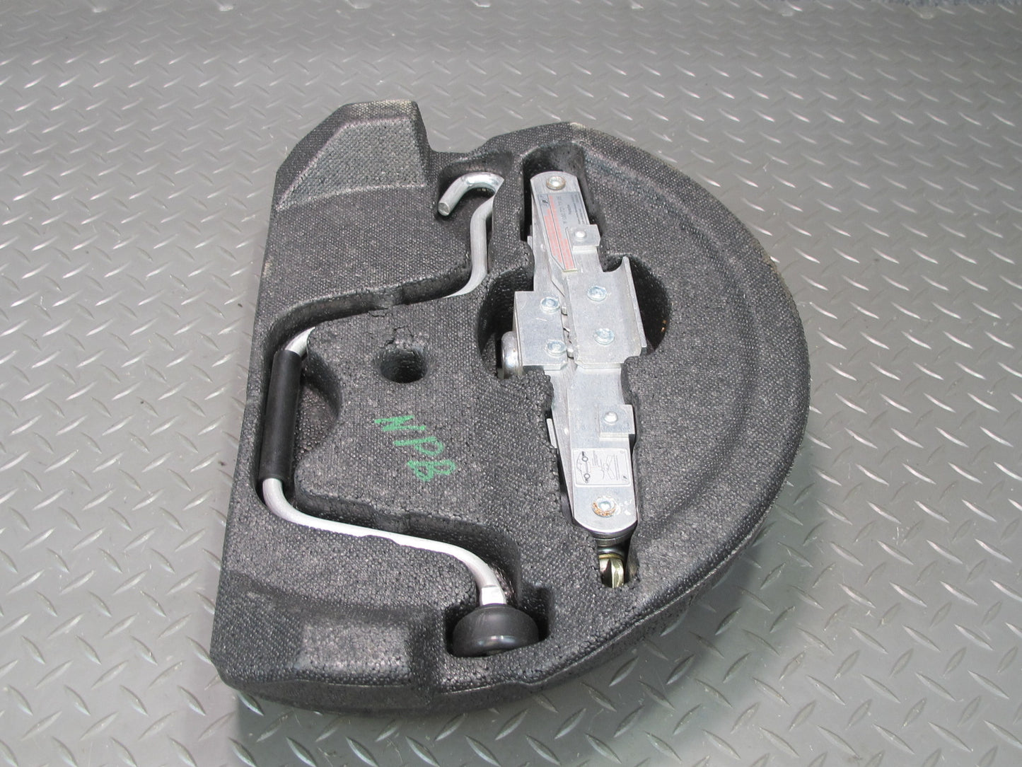 1997-2004 Porsche Boxster 986 Spare Tire Wheel Tool Jack Handle w Foam