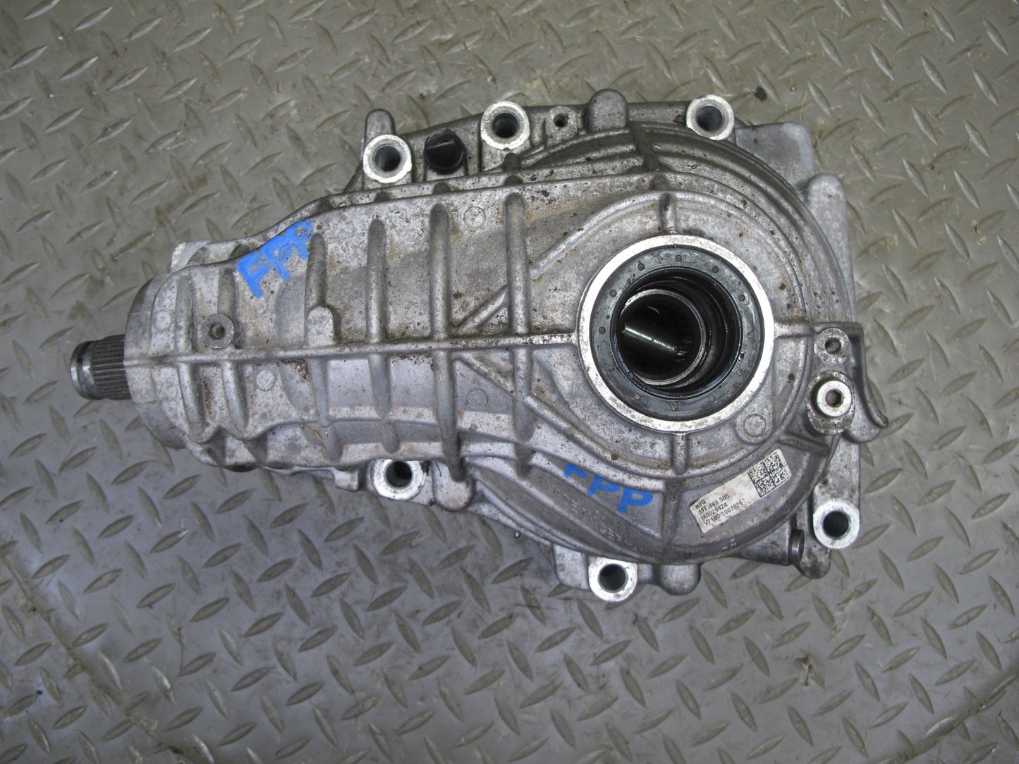 17-18 Porsche Panamera 971 2.9L 3.0L AWD Front Axle Differential Carrier RVG 44K