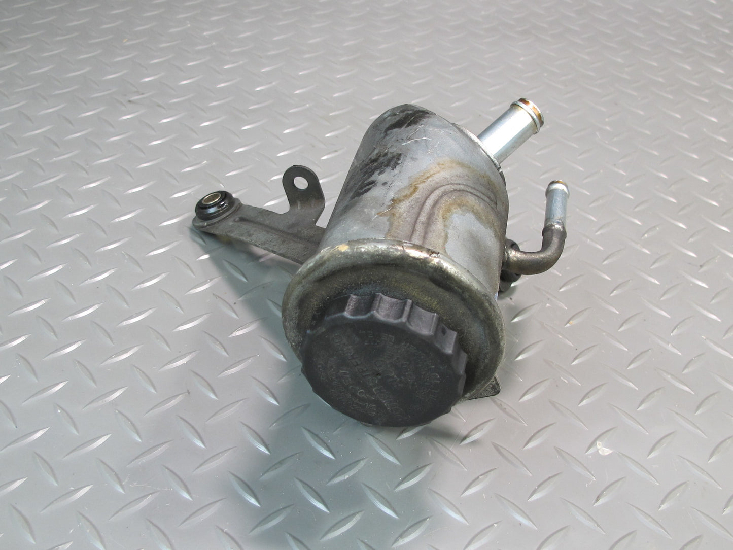 98-00 Lexus UCF20L LS400 Power Steering Reservoir Bottle Tank OEM