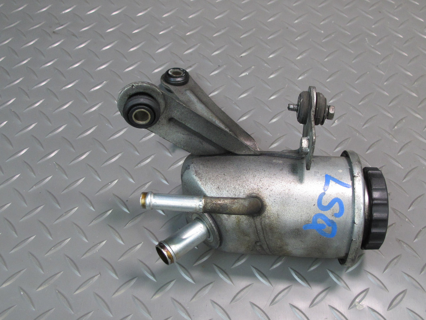 98-00 Lexus UCF20L LS400 Power Steering Reservoir Bottle Tank OEM