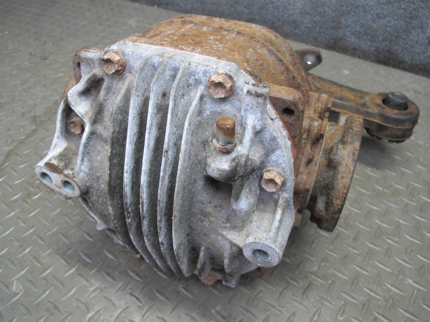 98-00 Lexus JZZ31L SC300 A/T Rear Differential Carrier 4.27 Ratio OEM