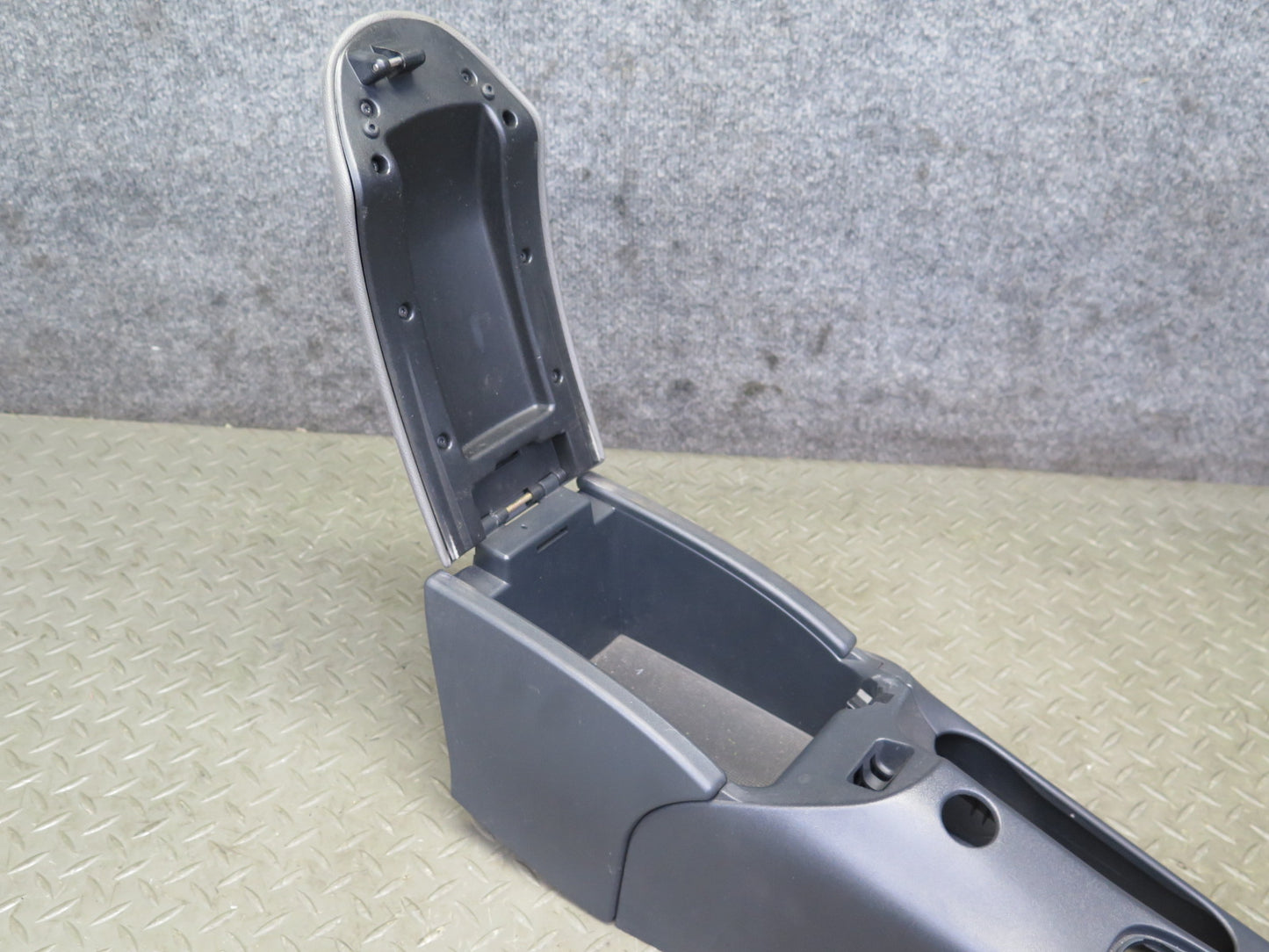 1999-2004 Porsche Boxster 986 Center Console Trim Cover Panel w Armrest