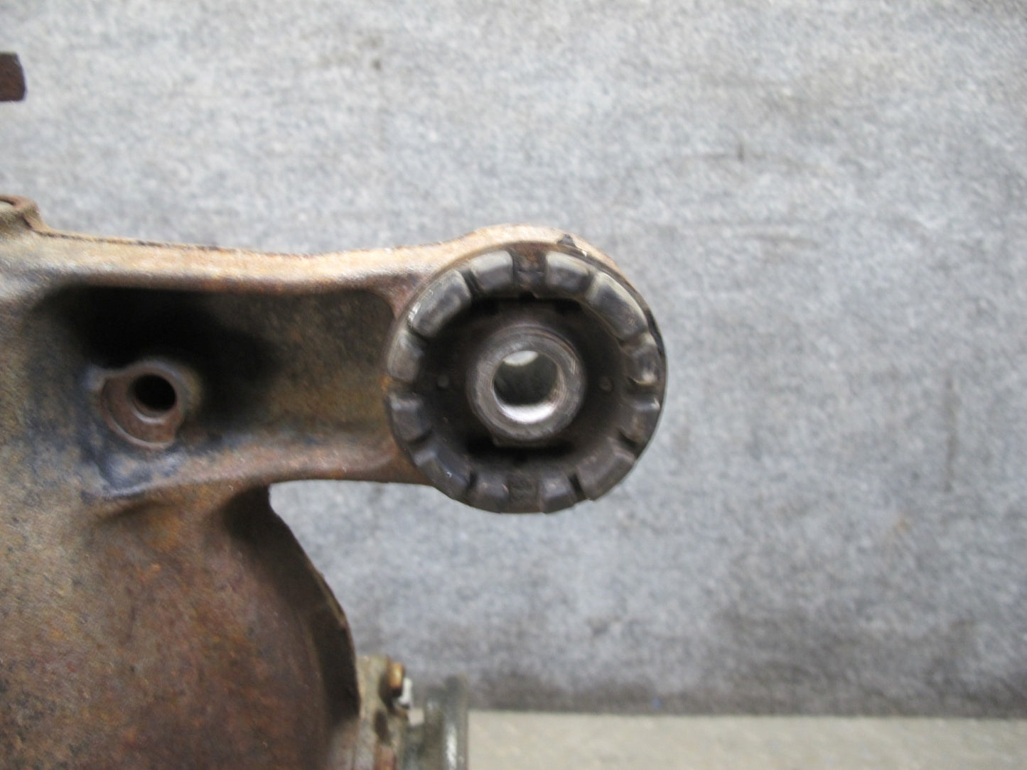 98-00 Lexus UCF20L LS400 A/T Rear Differential Carrier 3.266 Ratio 102K Mile OEM