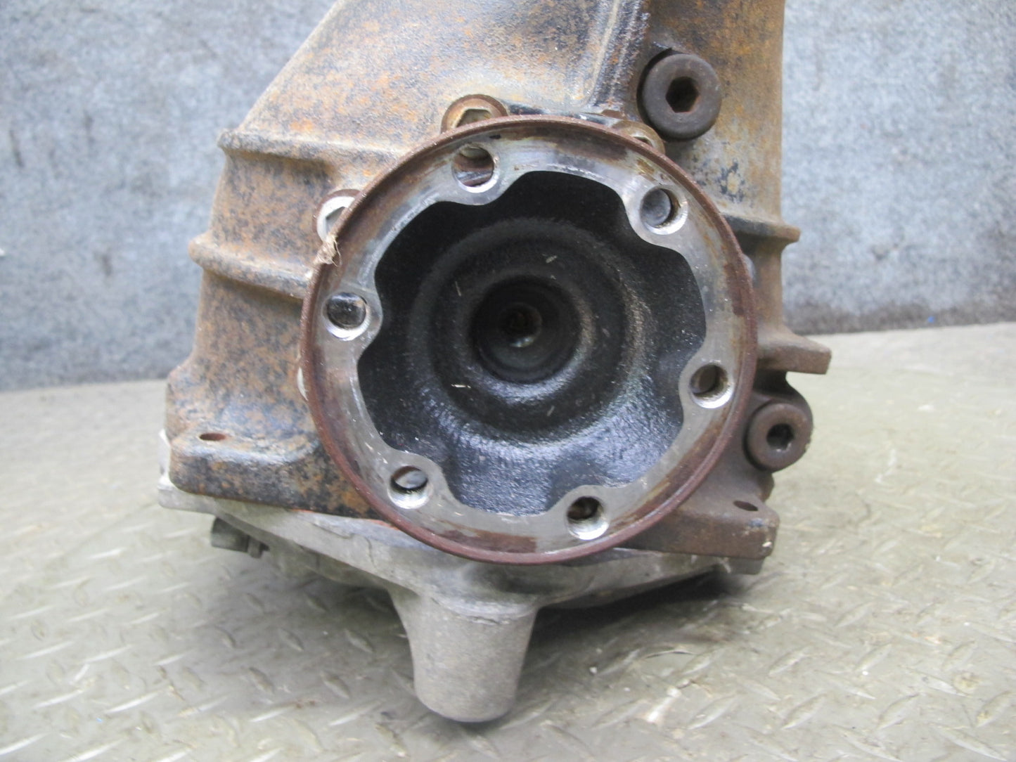 98-00 Lexus UCF20L LS400 A/T Rear Differential Carrier 3.266 Ratio 102K Mile OEM