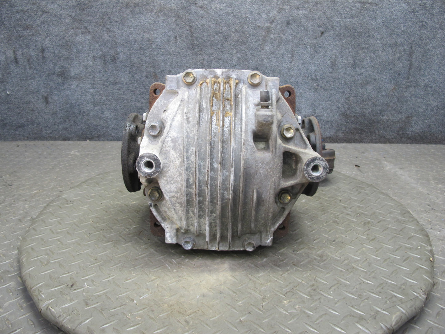 98-00 Lexus UCF20L LS400 A/T Rear Differential Carrier 3.266 Ratio 102K Mile OEM