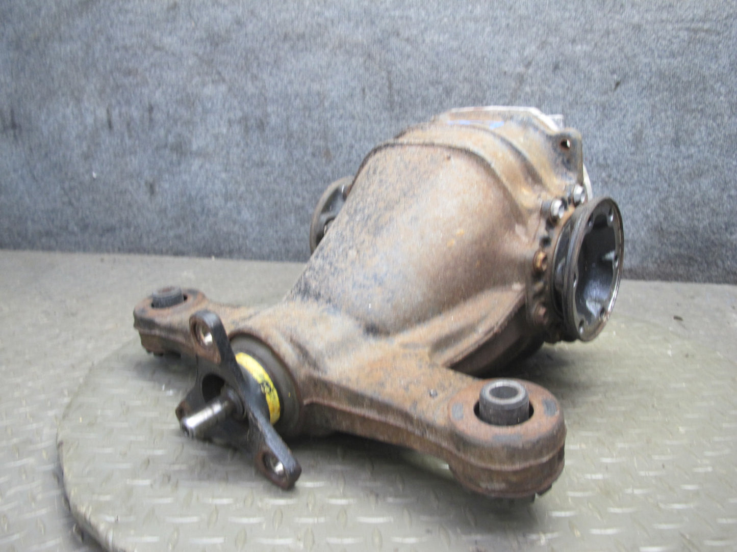 98-00 Lexus UCF20L LS400 A/T Rear Differential Carrier 3.266 Ratio 102K Mile OEM