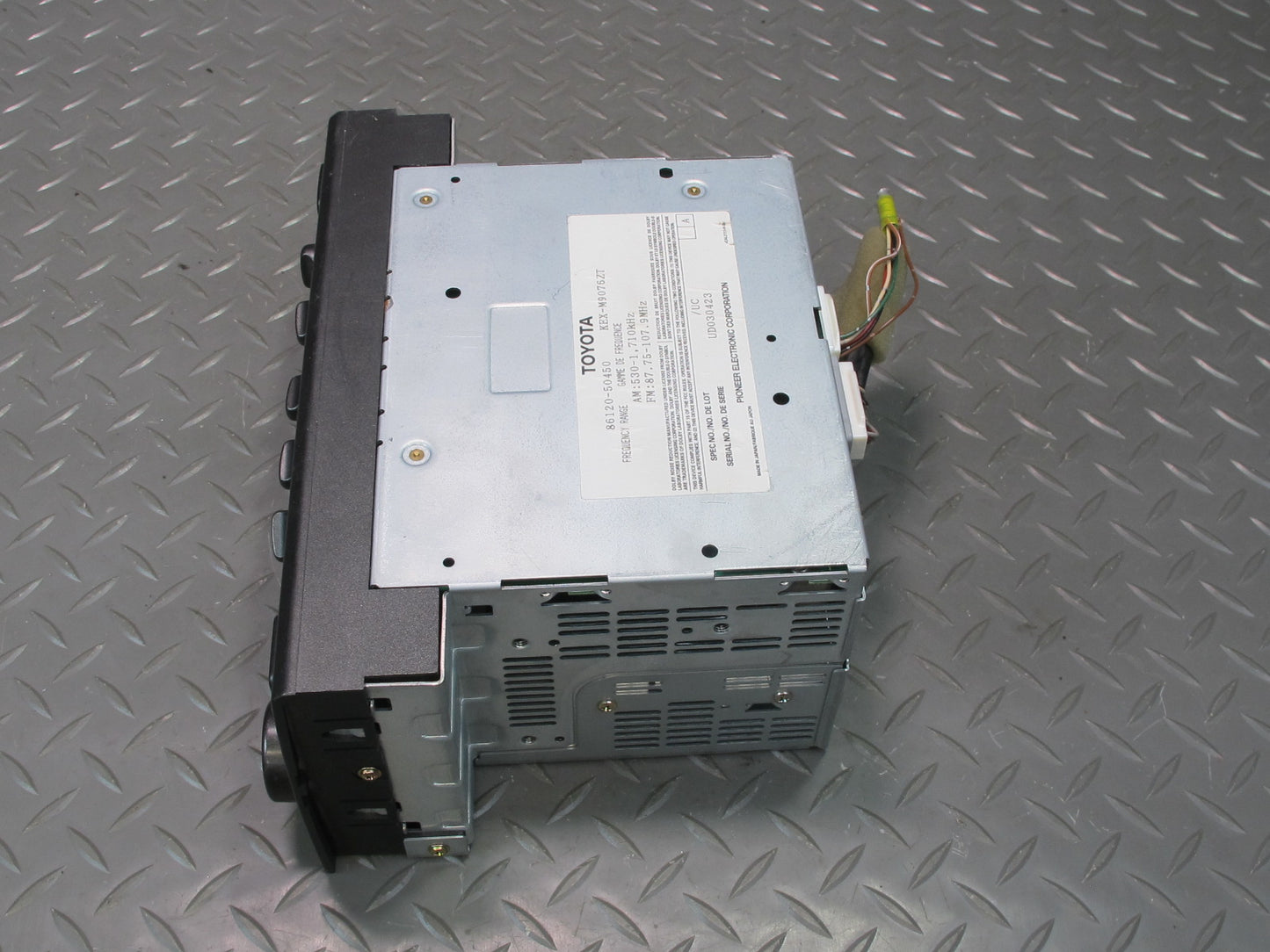 98-00 Lexus UCF20L LS400 Radio Stereo Cassette Player Head Unit 86120-50450 OEM