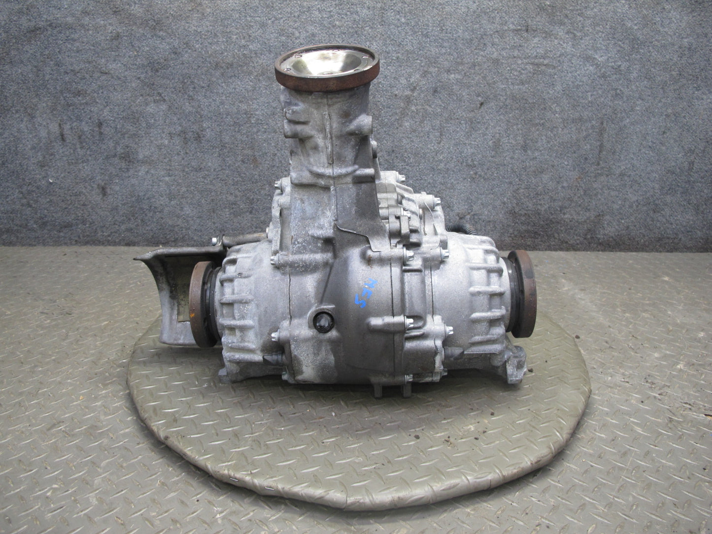 10-12 Audi 8T S5 4.2L AWD A/T MKV Rear Differential Carrier Assy 101K Miles OEM