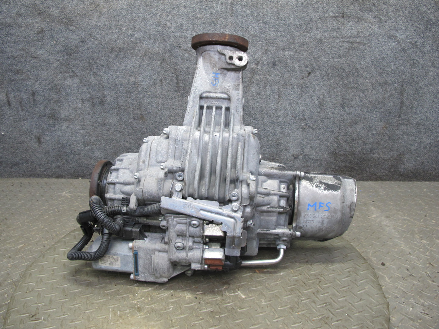 10-12 Audi 8T S5 4.2L AWD A/T MKV Rear Differential Carrier Assy 101K Miles OEM