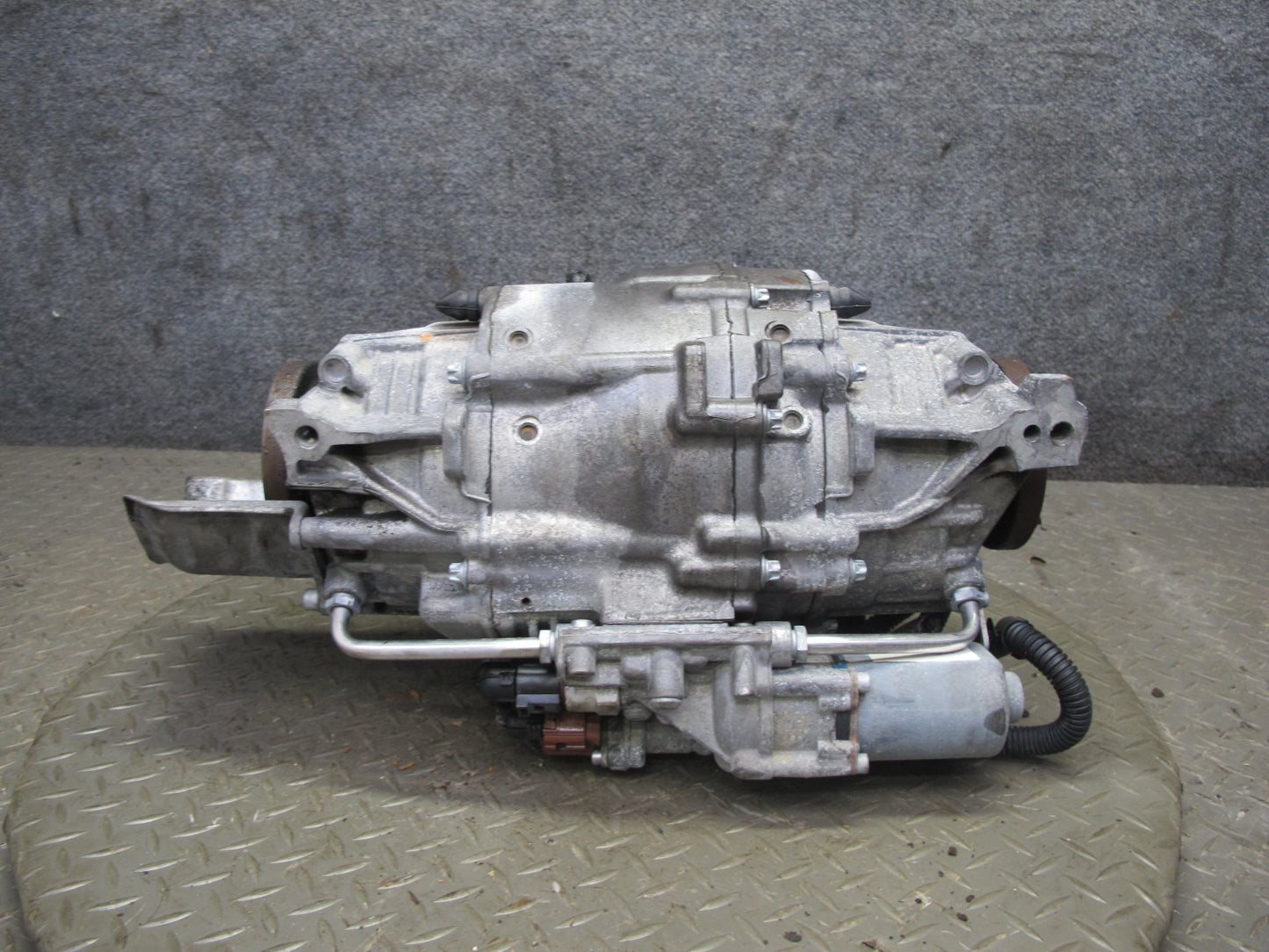 10-12 Audi 8T S5 4.2L AWD A/T MKV Rear Differential Carrier Assy 101K Miles OEM