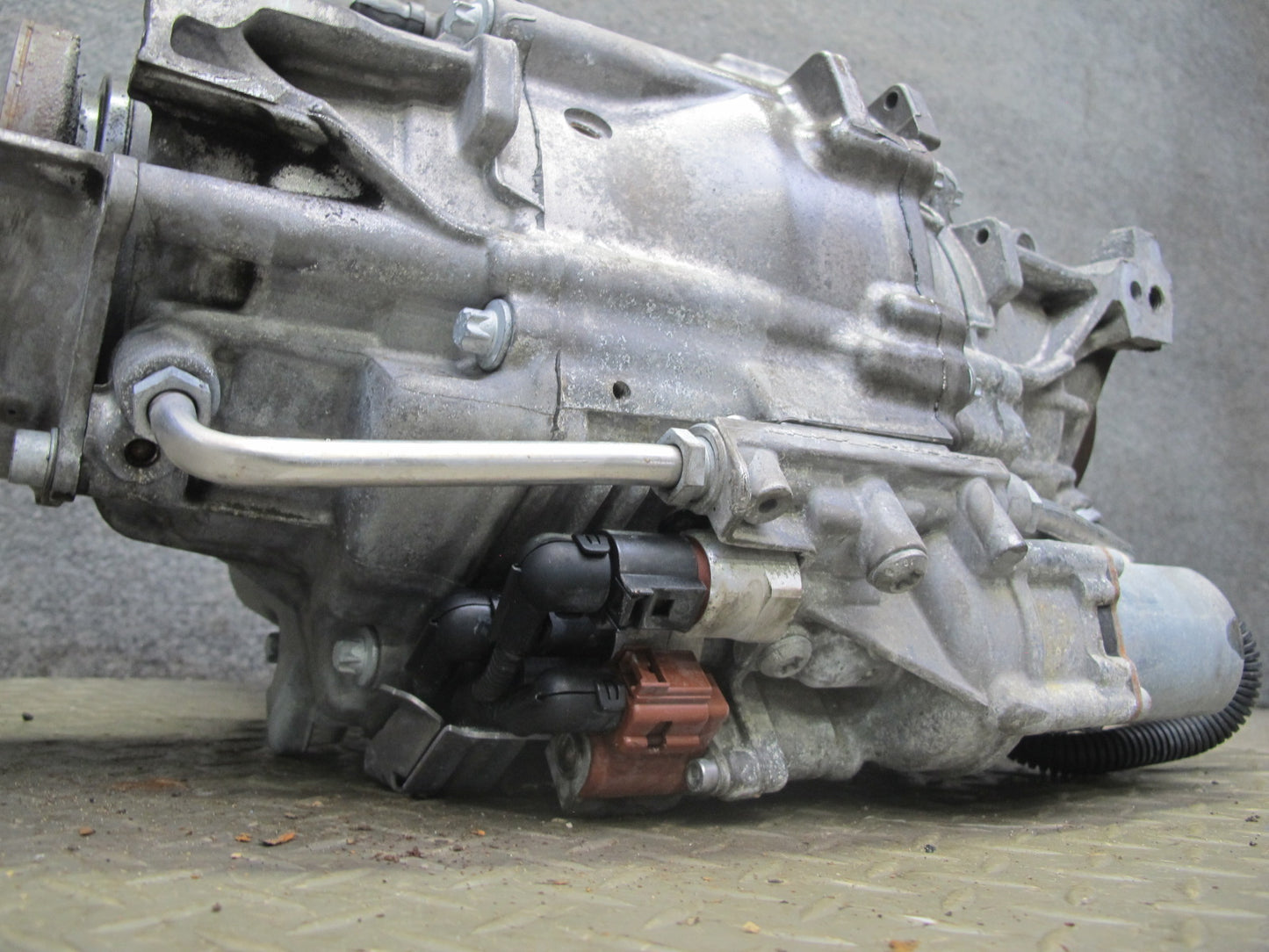 10-12 Audi 8T S5 4.2L AWD A/T MKV Rear Differential Carrier Assy 101K Miles OEM