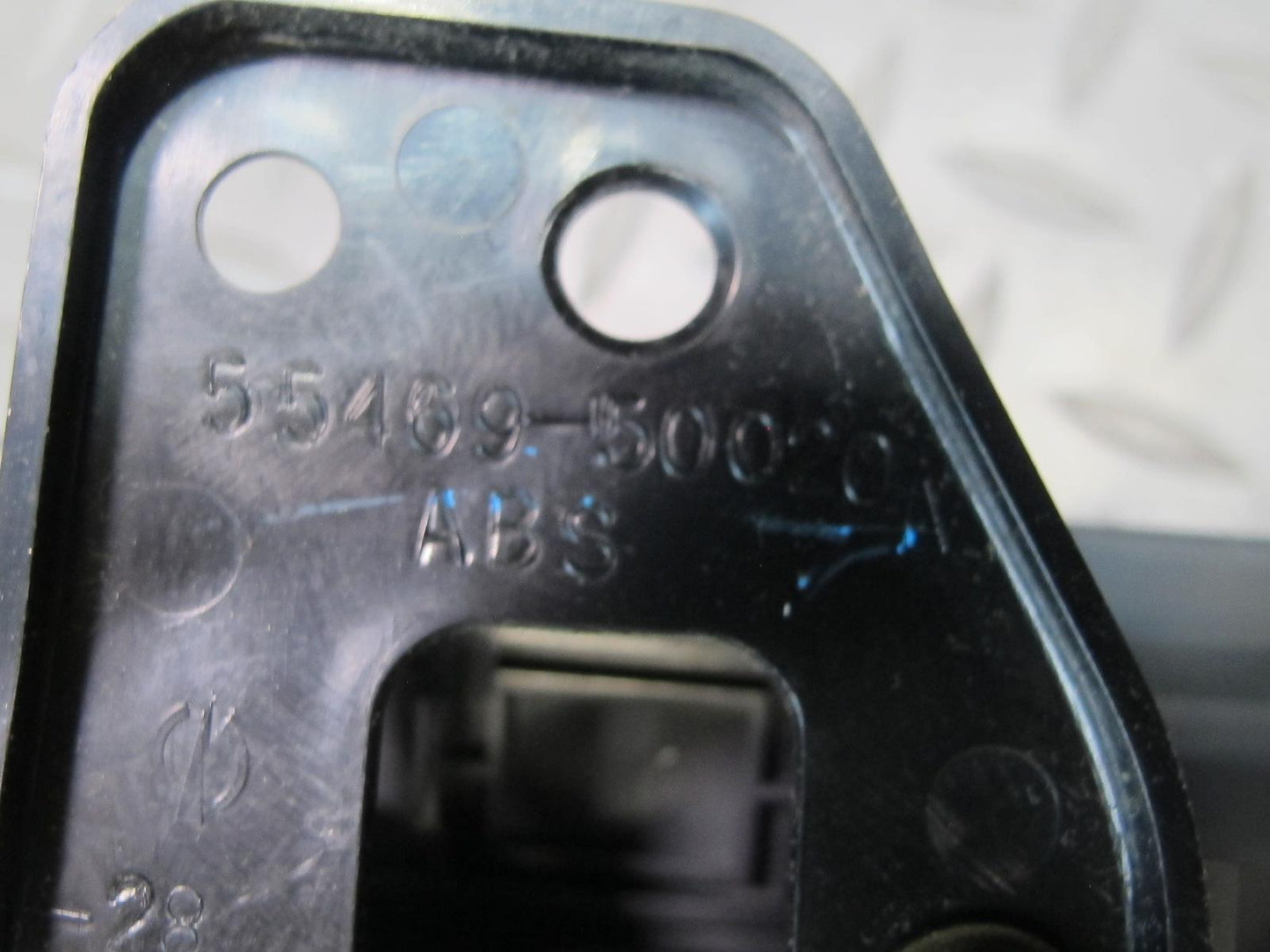 98-00 Lexus UCF20L SL400 Fuel Door & Trunk Lid Open Button Switch Blue Gray OEM