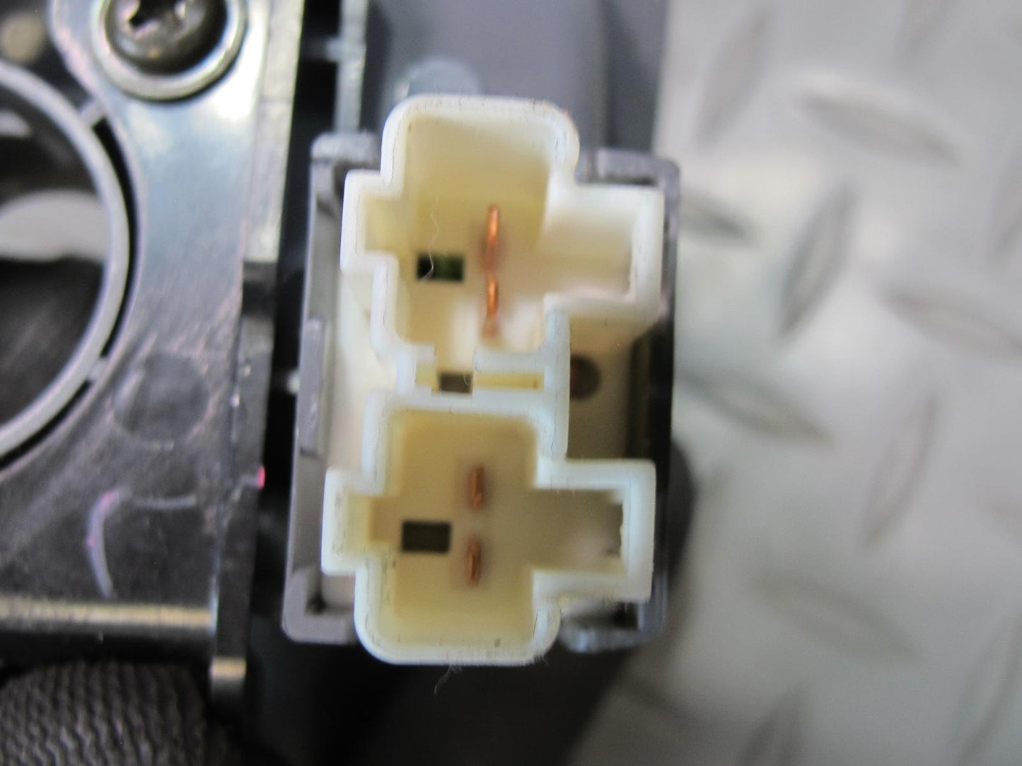 98-00 Lexus UCF20L SL400 Fuel Door & Trunk Lid Open Button Switch Blue Gray OEM