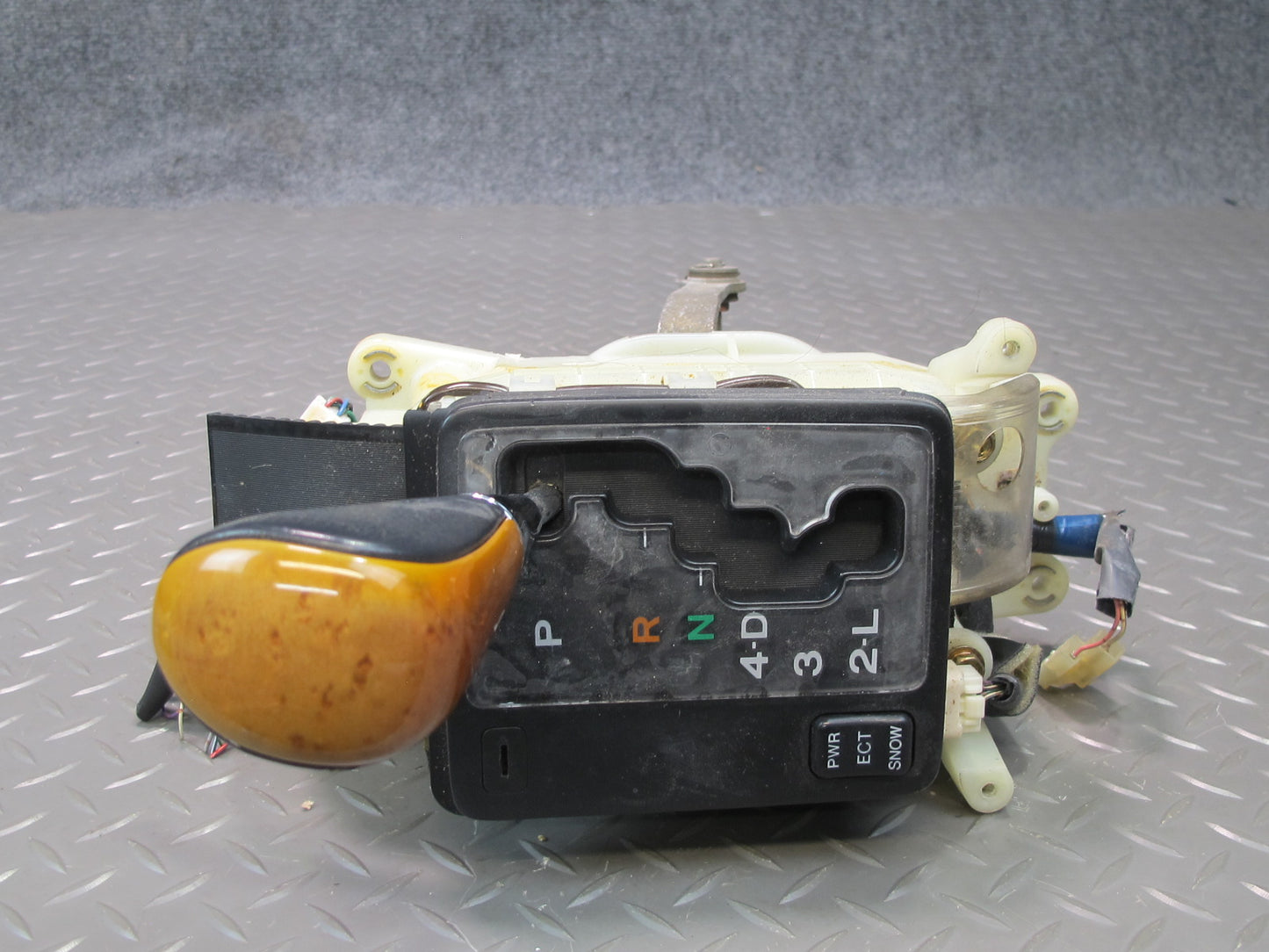 98-00 Lexus UCF20L LS400 A/T Automatic Transmission Gear Shifter w Knob OEM