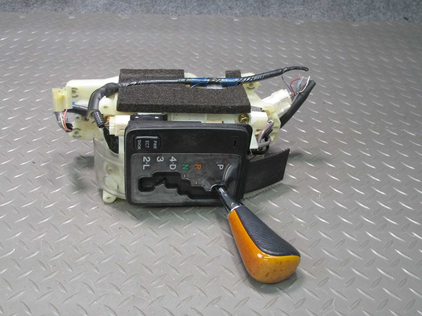 98-00 Lexus UCF20L LS400 A/T Automatic Transmission Gear Shifter w Knob OEM