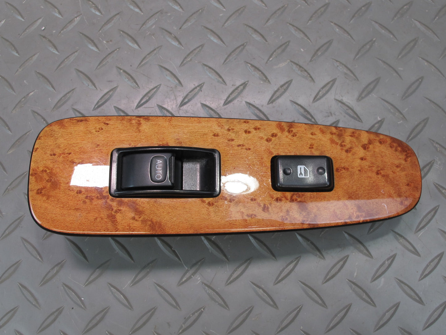 98-00 Lexus UCF20L LS400 Front Right Passenger Door Window Switch w Trim OEM