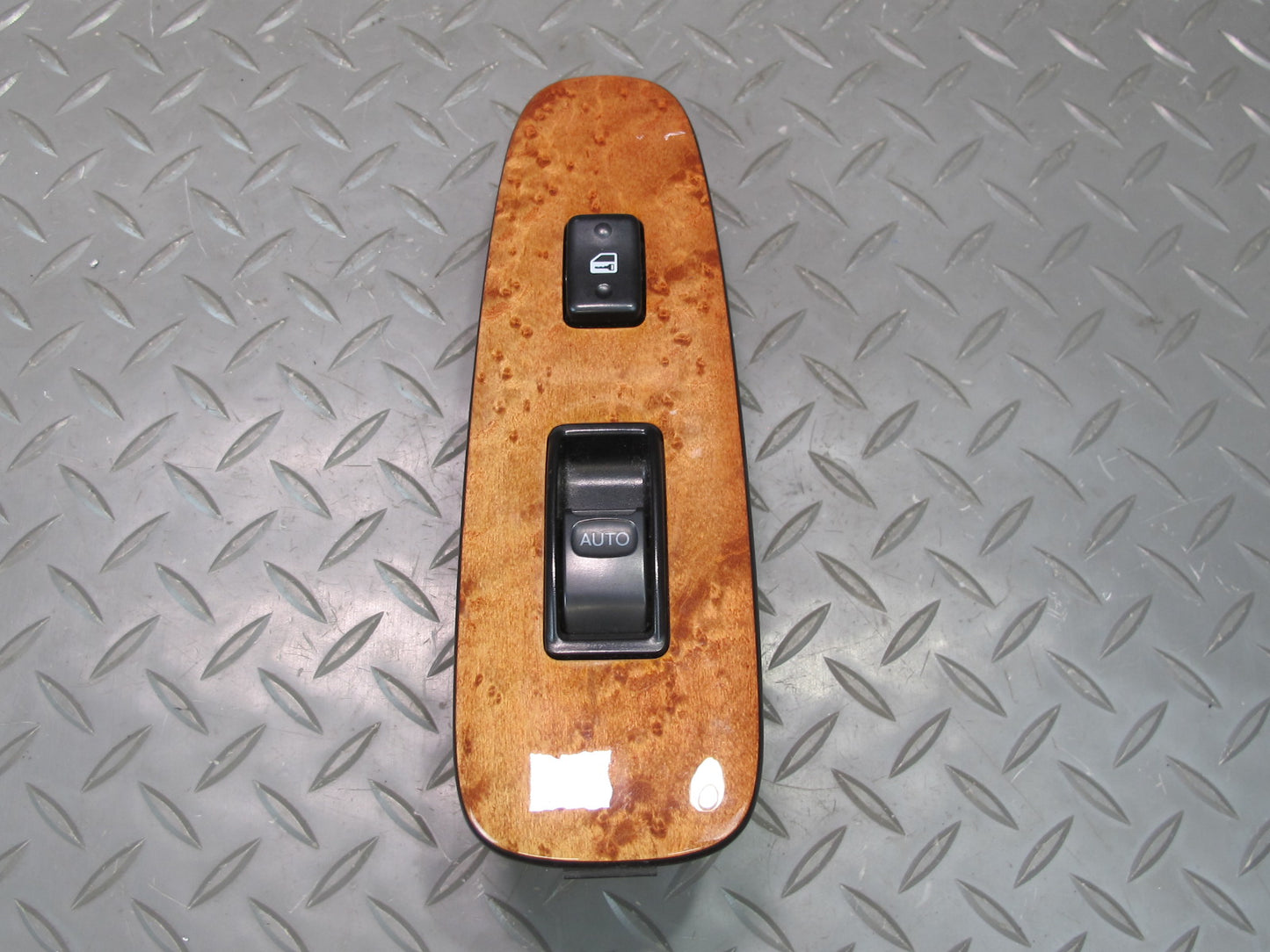 98-00 Lexus UCF20L LS400 Front Right Passenger Door Window Switch w Trim OEM