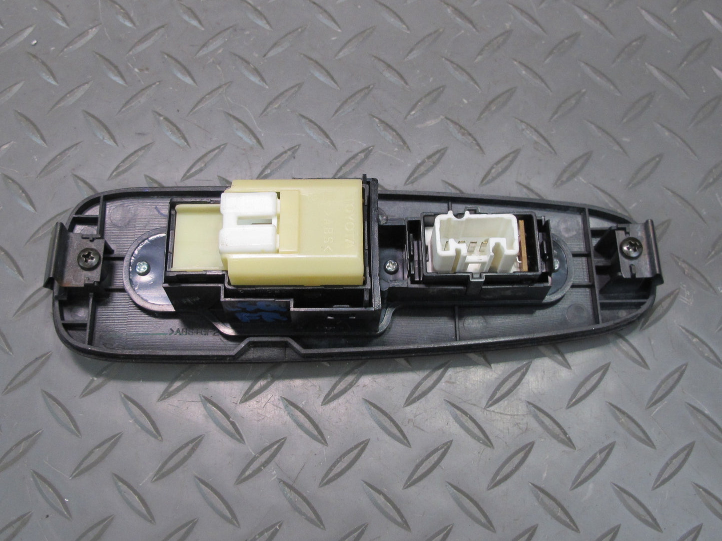 98-00 Lexus UCF20L LS400 Front Right Passenger Door Window Switch w Trim OEM