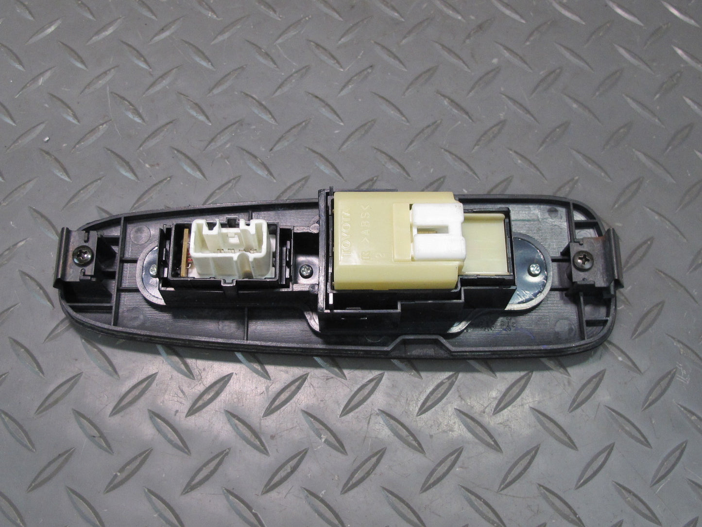 98-00 Lexus UCF20L LS400 Front Right Passenger Door Window Switch w Trim OEM