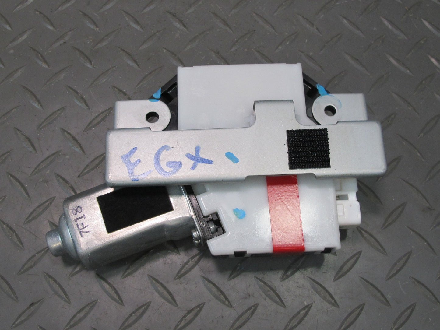 2003-2009 Lexus UZJ120L GX470 Sunroof Motor Drive Unit 89721-60070