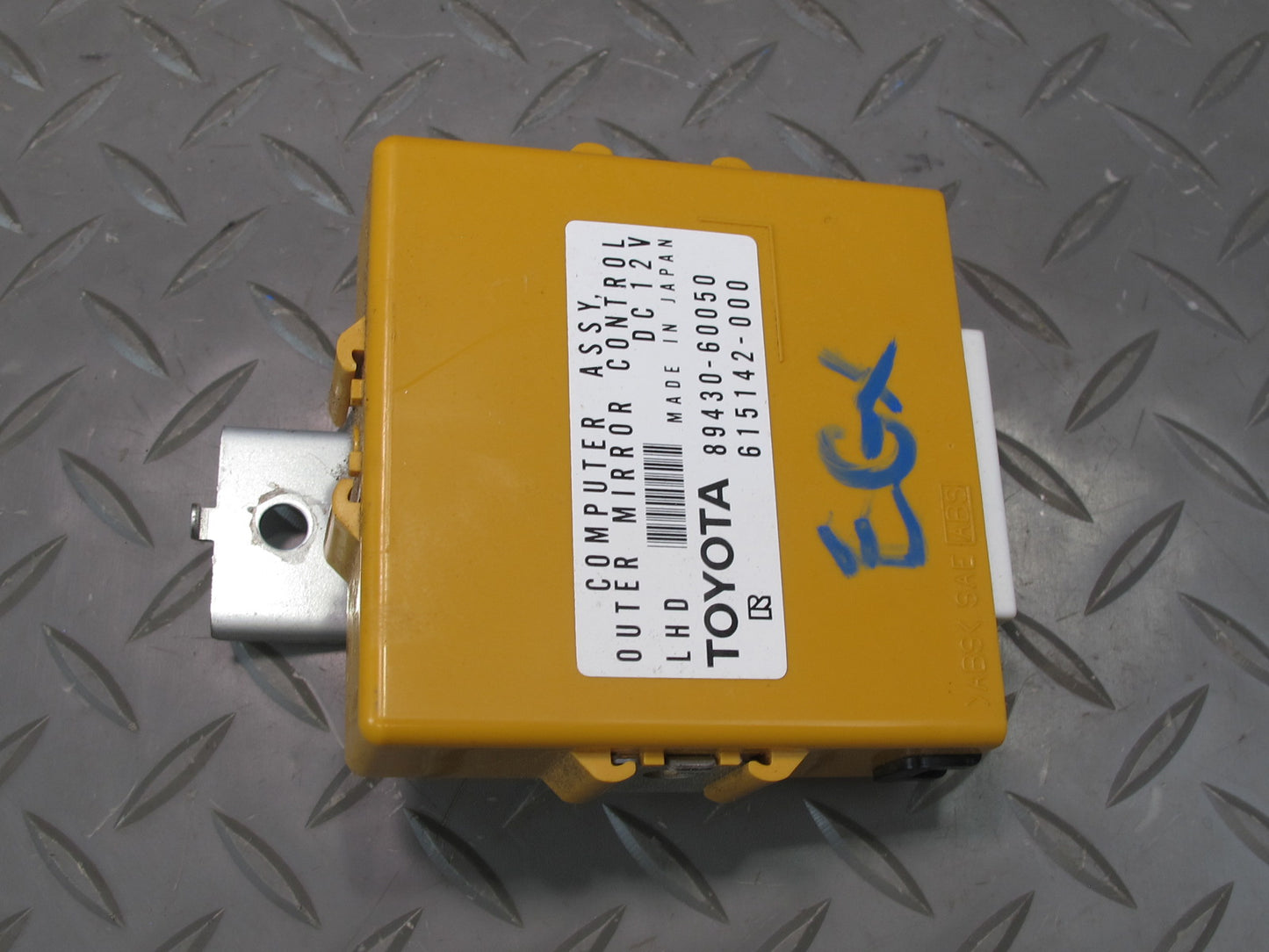 2003-2009 Lexus UZJ120L GX470 Side View Outer Mirror Control Module 89430-60050