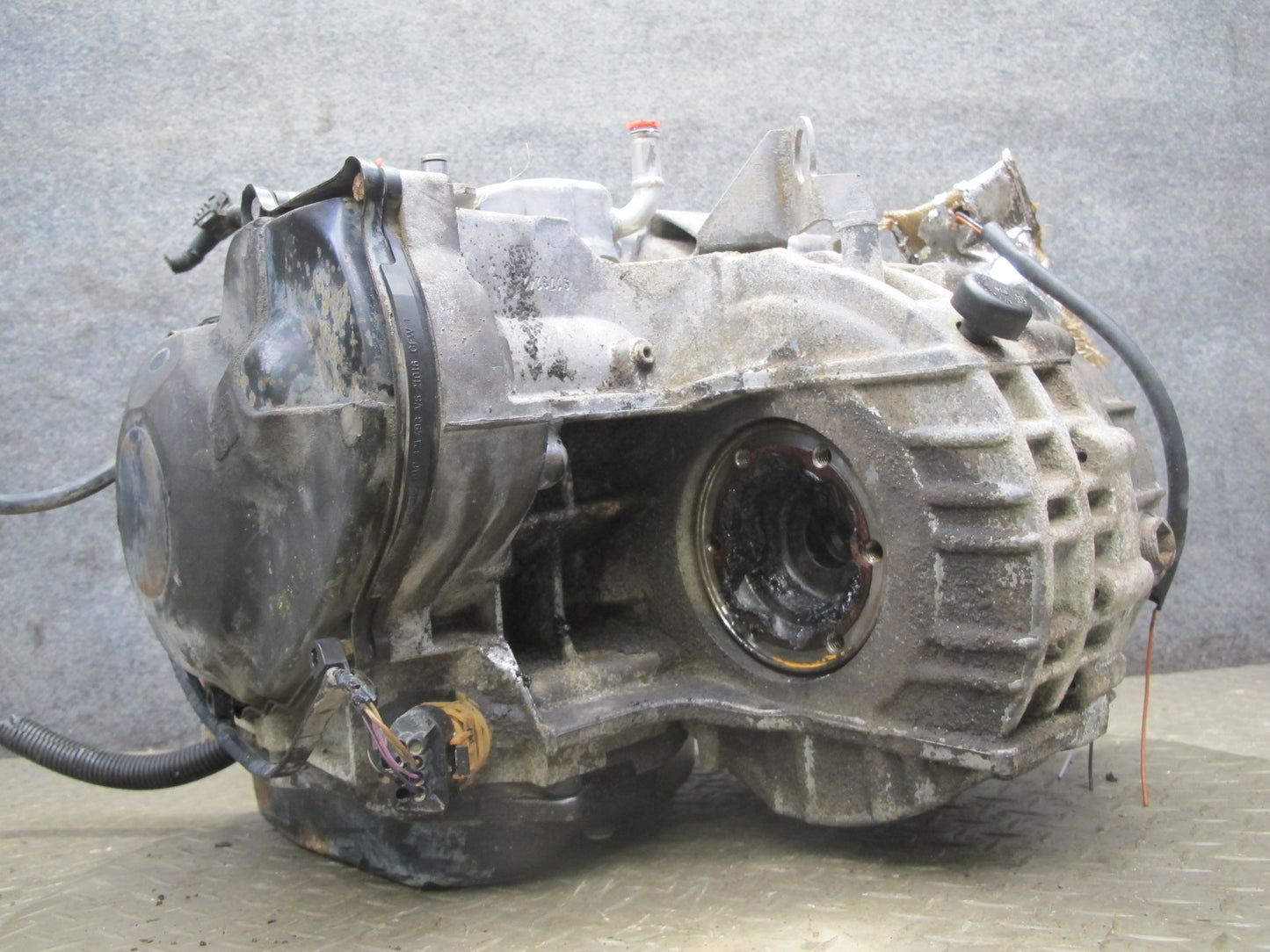 99-00 VW Eurovan T4 2.8L AES DRG 4-SPEED A/T Automatic Transmission OEM