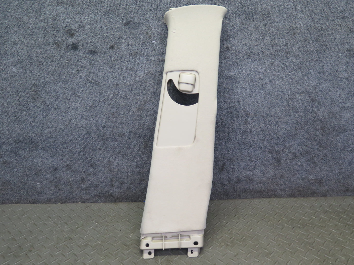 2003-2009 Lexus UZJ120L GX470 Center Interior B Pillar Upper Trim Panel Set of 2