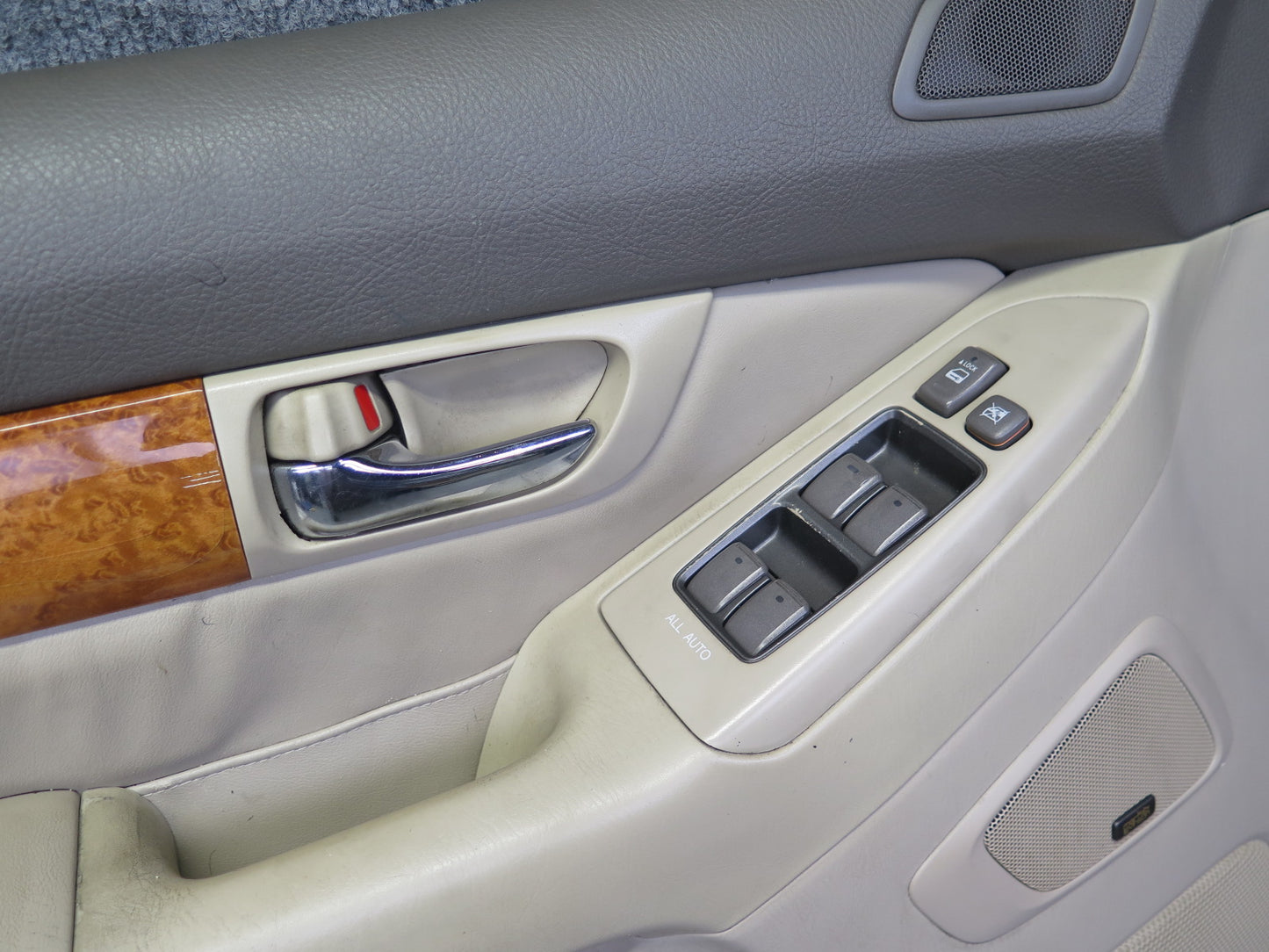 2003-2007 Lexus UZJ120L GX470 Front Door Interior Trim Cover Panel Set of 2