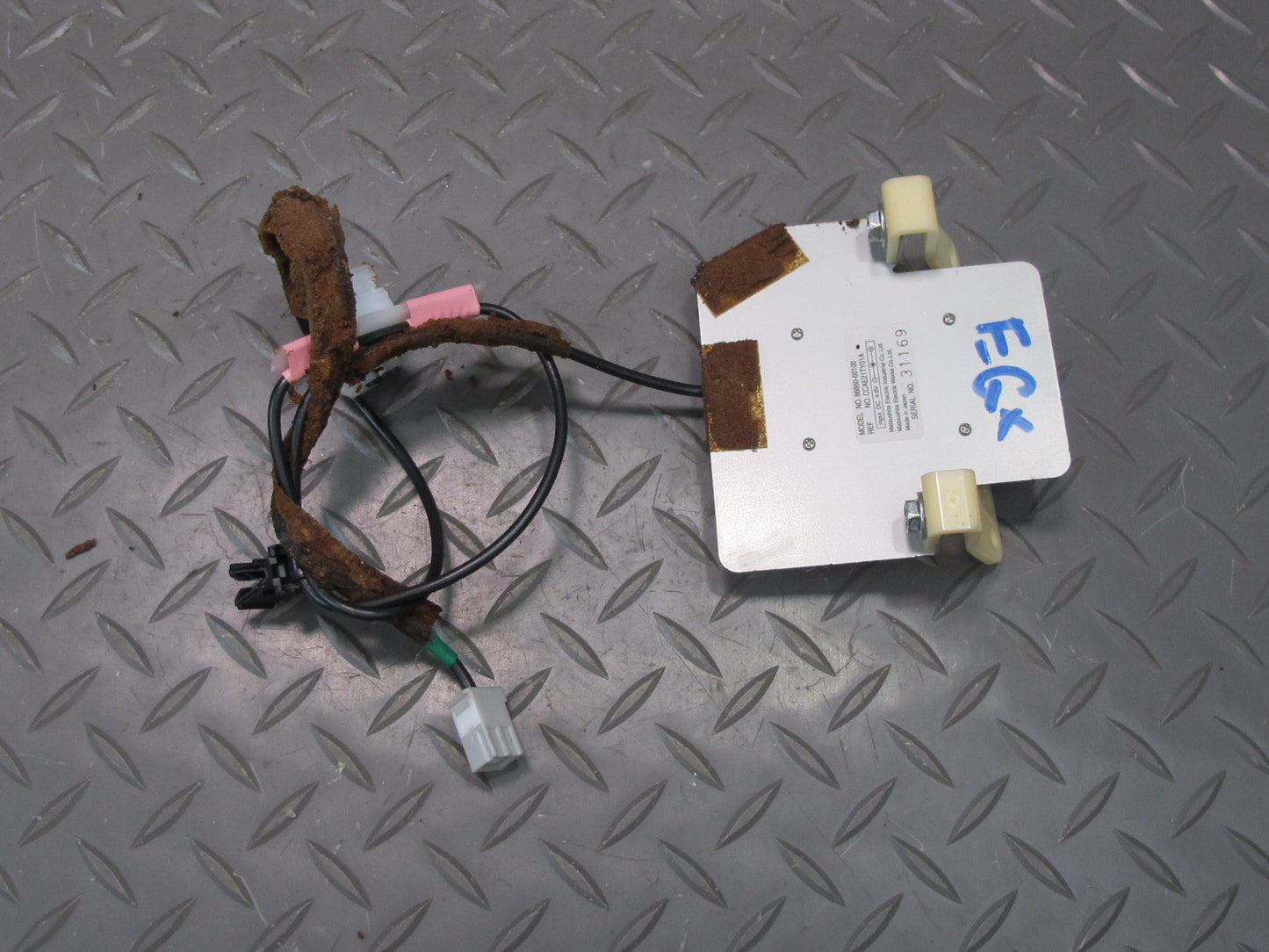 2007-2009 Lexus UZJ120L GX470 GPS Navigation Antenna 86860-60100