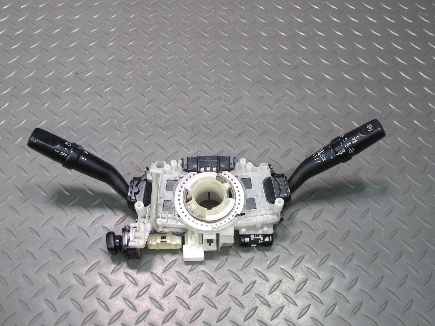 2006-2009 Lexus UZJ120L GX470 Steering Column Turn Signal Wiper Multi Switch