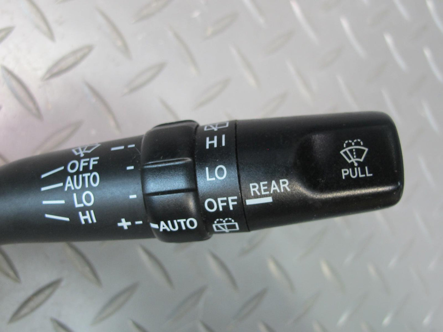 2006-2009 Lexus UZJ120L GX470 Steering Column Turn Signal Wiper Multi Switch