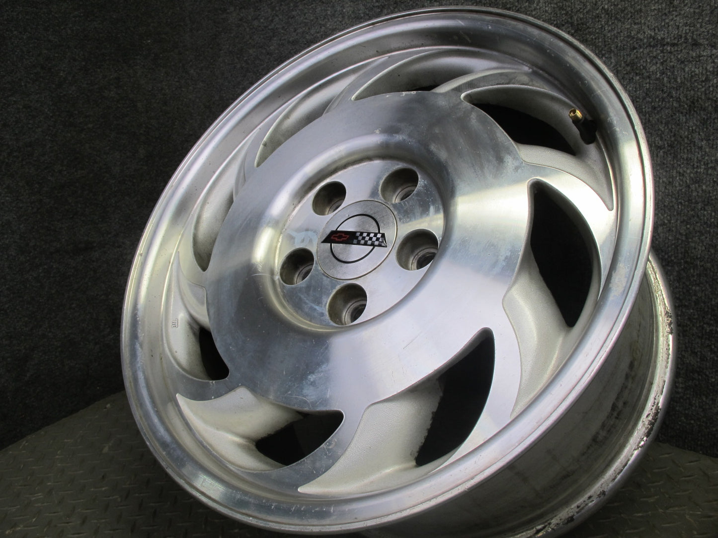 93-96 Chevrolet Corvette C4 Set of 4 17" R17 Wheel Rim 17x9.5J 17X8.5J ET56 OEM